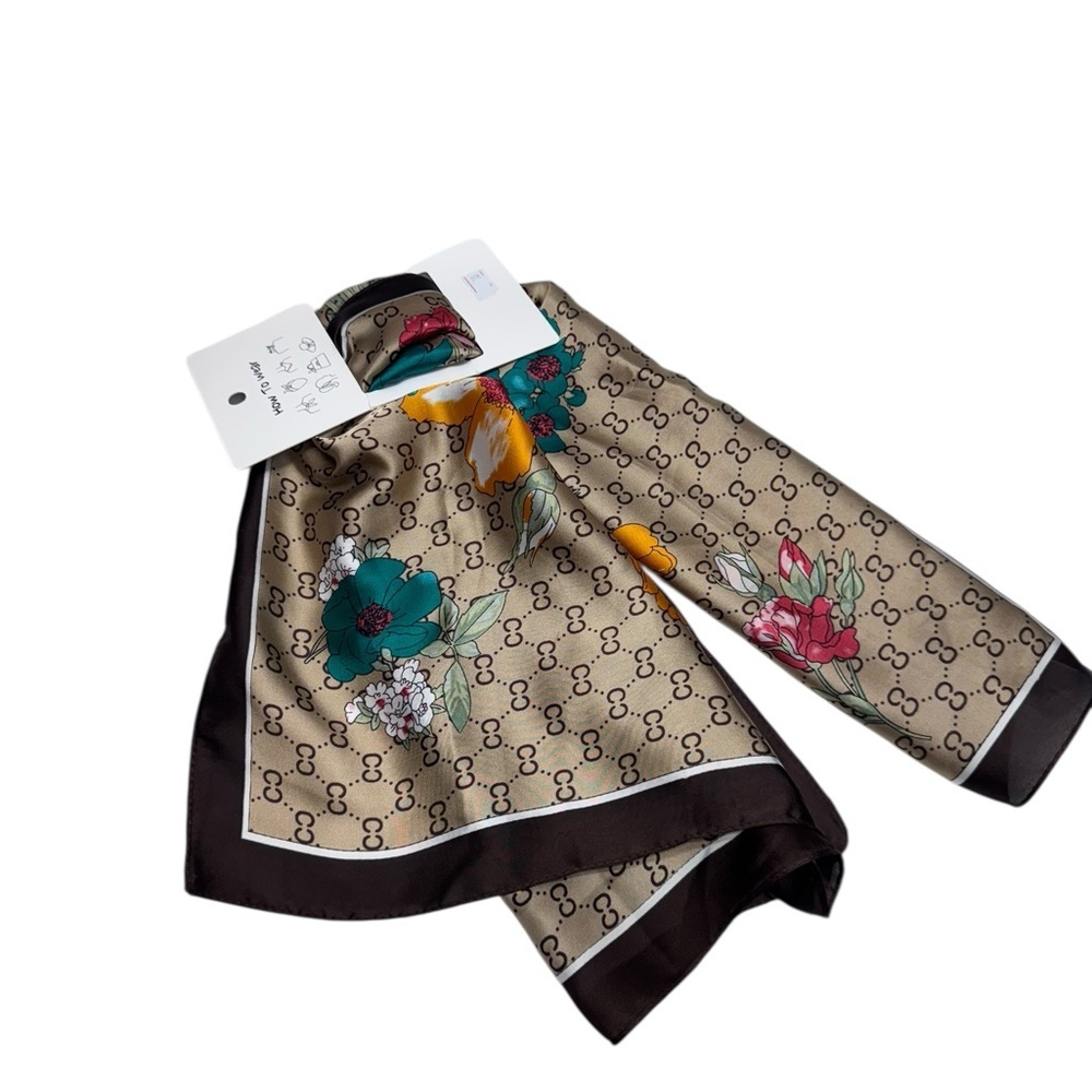 ODIVA. Floral  Scarf